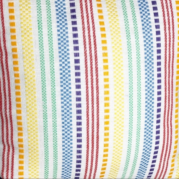 LOVE is love pride pillow - Picture 3 of 10